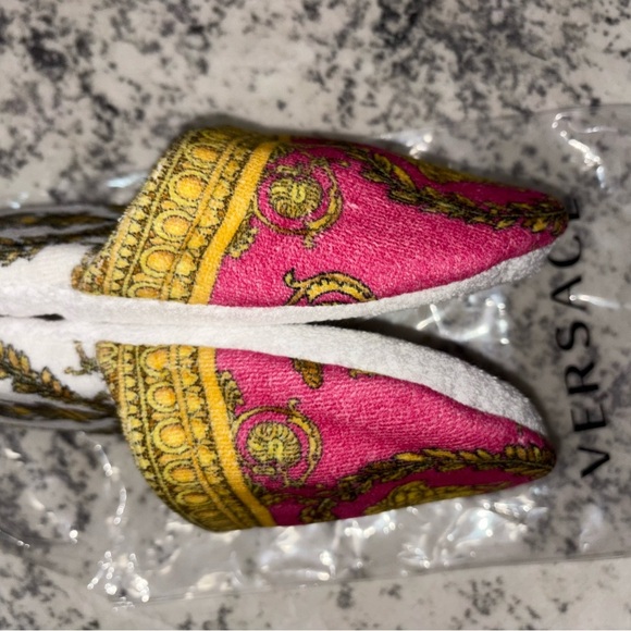 Versace Pink and Gold Medusa Slippers - Picture 2 of 12